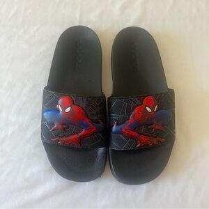 Adidas Spider-Man Slides Kids Size 3 Black Marvel Sandals